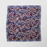 Μαντήλι για το πέτο | 100% μετάξι σε μπλε βάση με κόκκινες λεπτομέρειες και λαχούρι σχεδιασμό