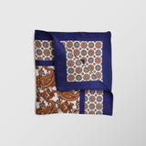 Μαντήλι για το πέτο | 100% μετάξι σε λευκή βάση με μπλέ και χάλκινες αποχρώσεις και ρετρό / λαχούρι σχεδιασμό