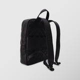 Ανδρική δερμάτινη τσάντα πλάτης | σε μαύρη απόχρωση με ψαροκόκαλο