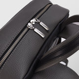 Ανδρική δερμάτινη τσάντα πλάτης | δίχρωμη σε γκρι και μαύρη απόχρωση