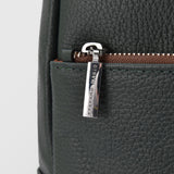 Ανδρική δερμάτινη τσάντα πλάτης | σε κυπαρισσί απόχρωση