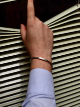 ΧΕΙΡΟΠΟΙΗΤΟ ΑΣΗΜΕΝΙΟ ΒΡΑΧΙΟΛΙ ΧΕΙΡΟΠΕΔΑ 925 ΜΕ ΣΚΑΛΙΣΤΟ ΣΧΕΔΙΑΣΜΟ