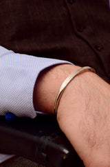 ΧΕΙΡΟΠΟΙΗΤΟ ΑΣΗΜΕΝΙΟ 925 ΒΡΑΧΙΟΛΙ ΧΕΙΡΟΠΕΔΑ ΤΑΥΤΟΤΗΤΑ