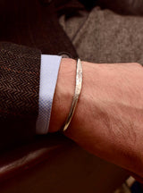 ΧΕΙΡΟΠΟΙΗΤΟ ΑΣΗΜΕΝΙΟ 925 ΒΡΑΧΙΟΛΙ ΧΕΙΡΟΠΕΔΑ ΤΑΥΤΟΤΗΤΑ ΜΕ ΑΝΑΓΛΥΦΟ ΣΧΕΔΙΑΣΜΟ