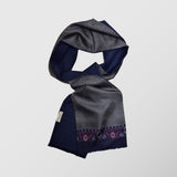 Μεταξωτό φουλάρι | με πρένσ ντε γκάλ σχεδιασμό σε γκρί / μπλέ τόνους