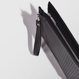 Quadrata | τσάντα χειρός σε μαύρη απόχρωση