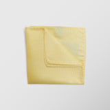 Φαρδιά γραβάτα | μεταξωτή σε κίτρινη απόχρωση με μικρό σχέδιο τόνο στο τόνο σετ με μαντηλάκι