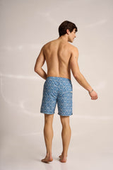 Ανδρικό μαγιό | σε μπλέ τόνους με επαναλαμβανόμενο ρετρό σχεδιασμό