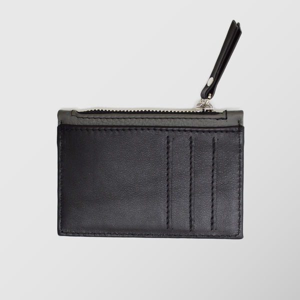 Πορτοφόλι | card holder δερμάτινο δίχρωμο σε μαύρη βάση με γκρί λεπτομέρεια