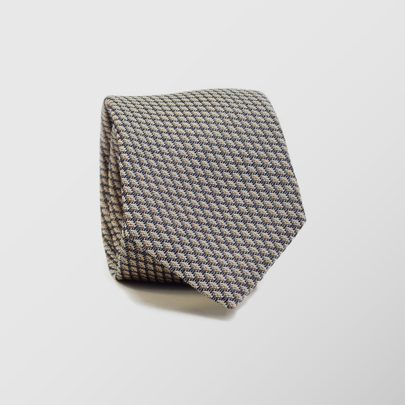Φαρδιά γραβάτα | σε γήινους τόνους με μικρό σχεδιασμό