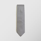 Φαρδιά γραβάτα | σε γκρι απόχρωση με μικρό σχεδιασμό στην ύφανση σετ με μαντηλάκι