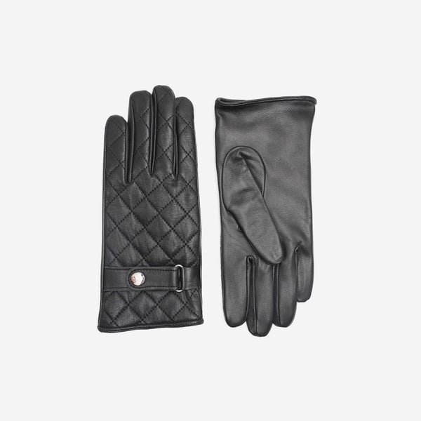 Δερμάτινα γάντια | σε μαύρη απόχρωση με καπιτονέ σχεδιασμό
