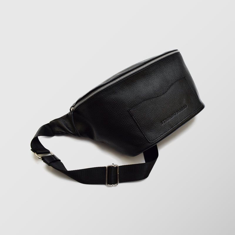 Ανδρική τσάντα χιαστί | σε μαύρη απόχρωση “Pectus”